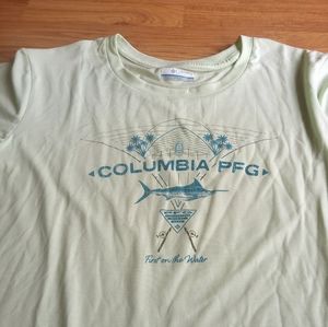 P**NWT Columbia ladies tee shirt, super soft, sz XS, pale green msrp $28